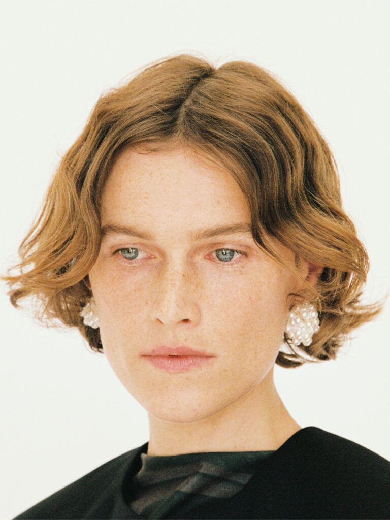 Crochet Pearl Earclips